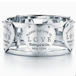 💙Tiffany &Co Love Hinge cuff💙